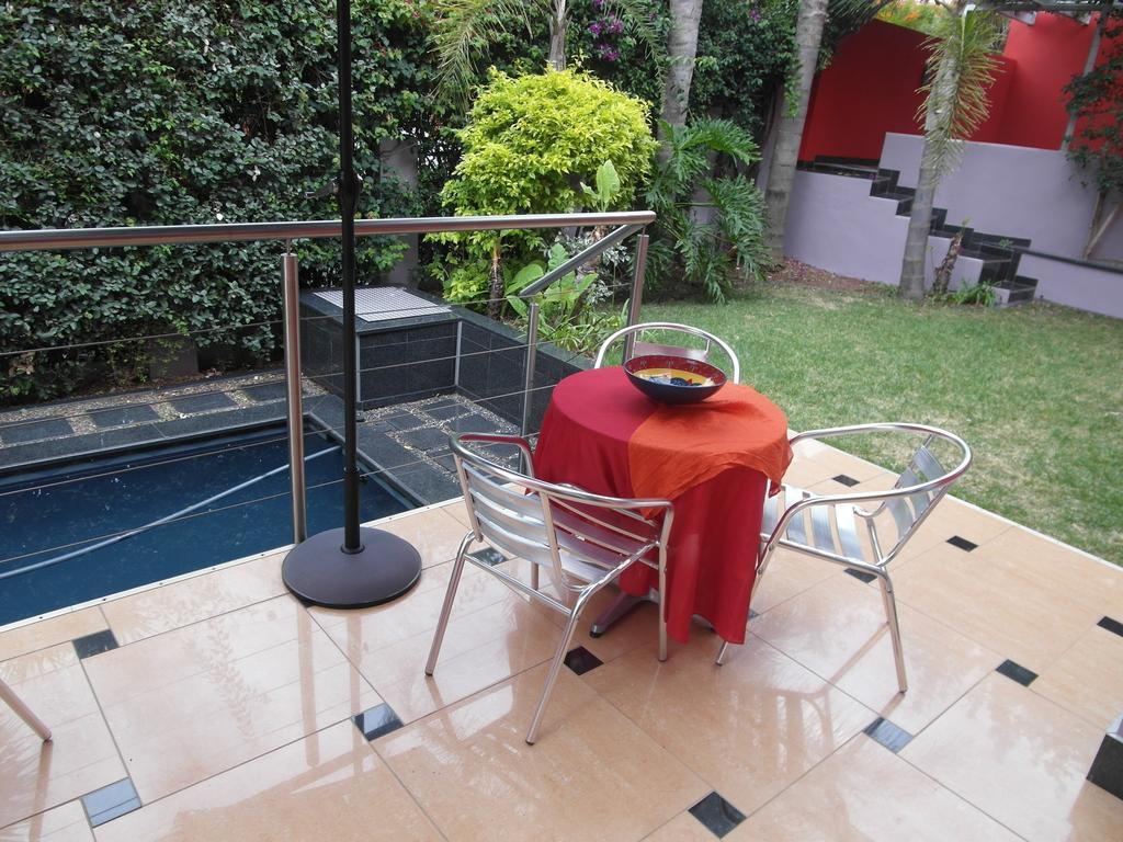Red Square Home Pretoria-Noord Extérieur photo