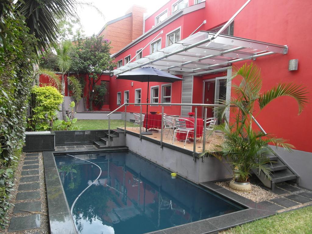 Red Square Home Pretoria-Noord Extérieur photo