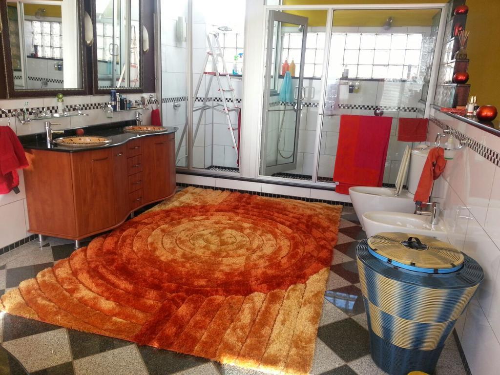 Red Square Home Pretoria-Noord Extérieur photo