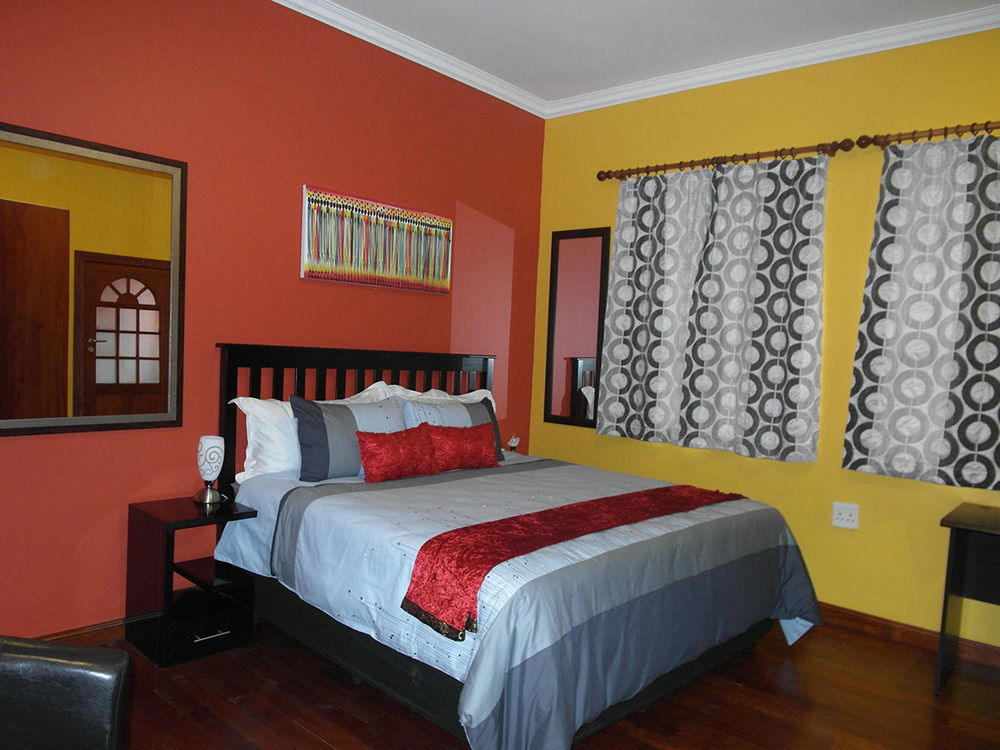 Red Square Home Pretoria-Noord Extérieur photo